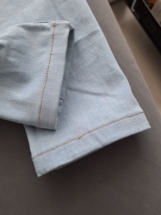 Jasne jeansy BERSka 34