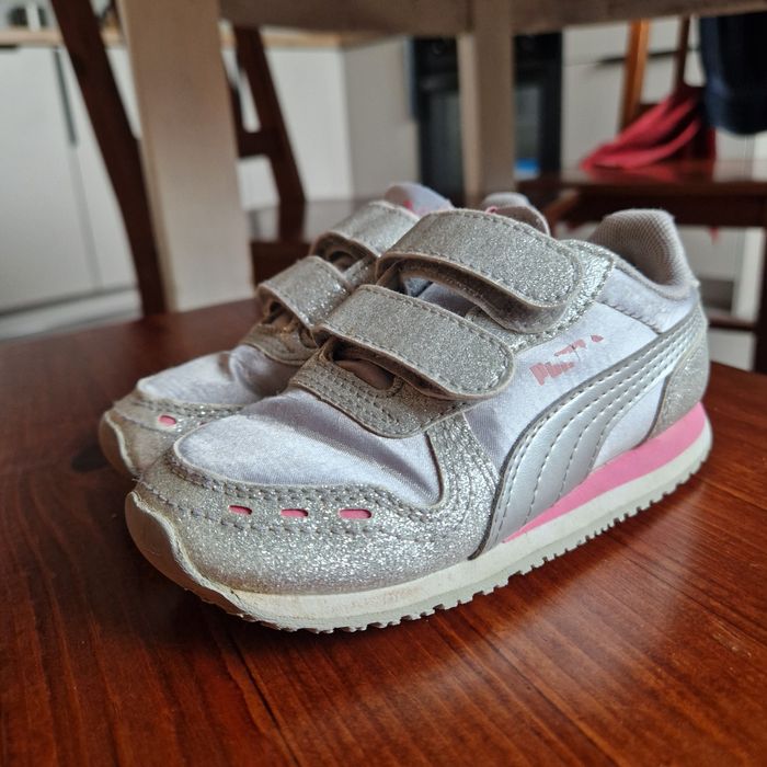 Buty dziewczece Puma 25