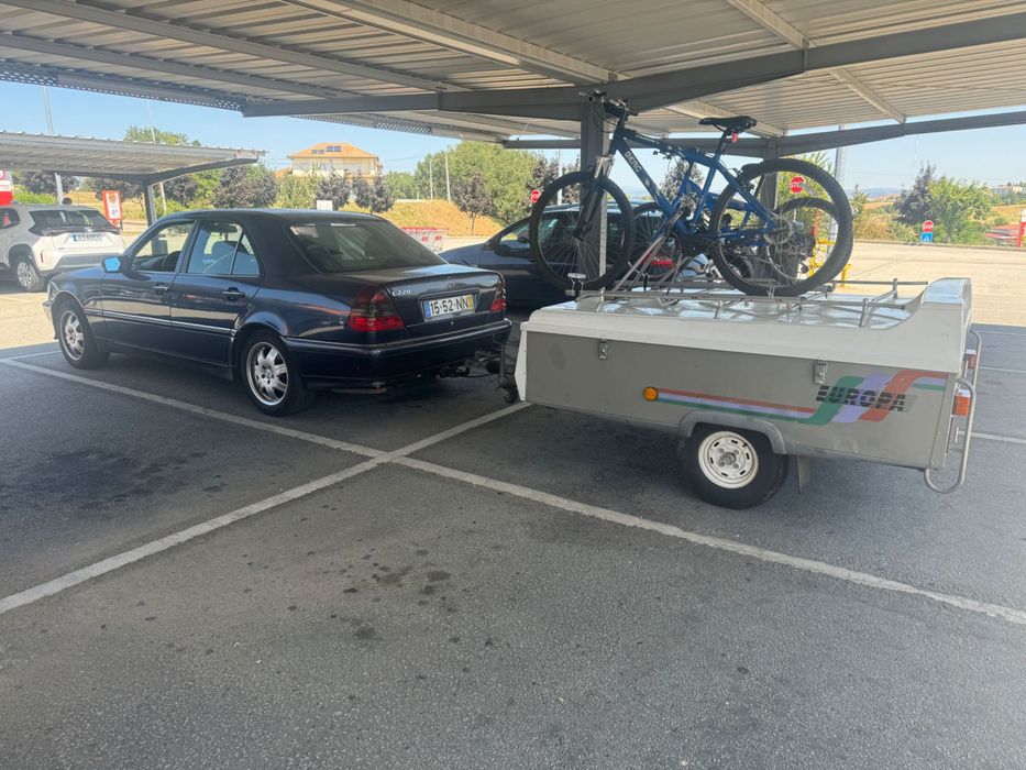 Atrelado tenda Marca Europa 1.4