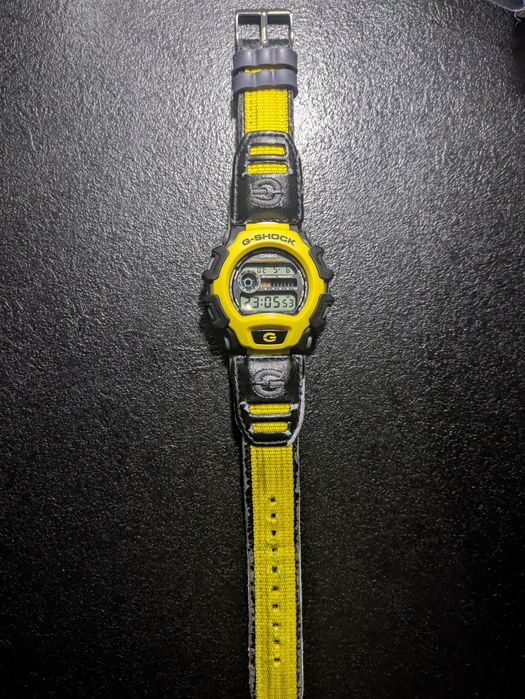 Casio  G-SHOCK  DW-004   200WR
