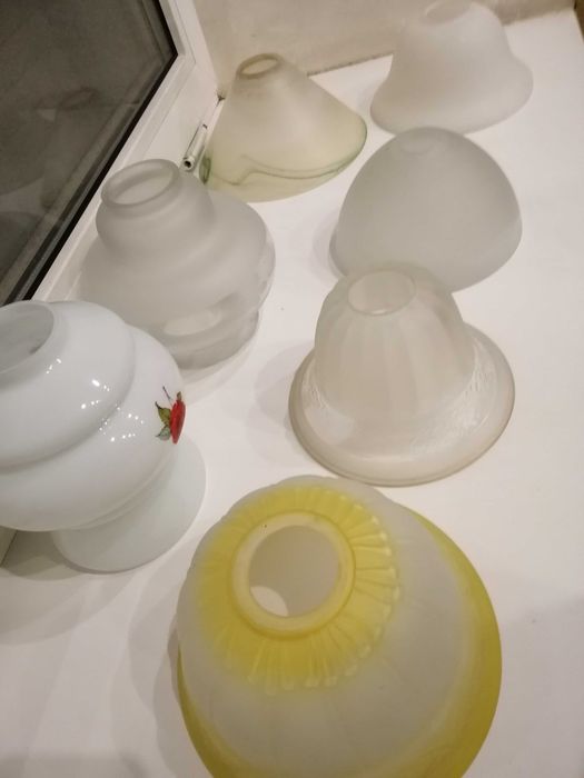 Плафоны стеклянные на люстры, бра