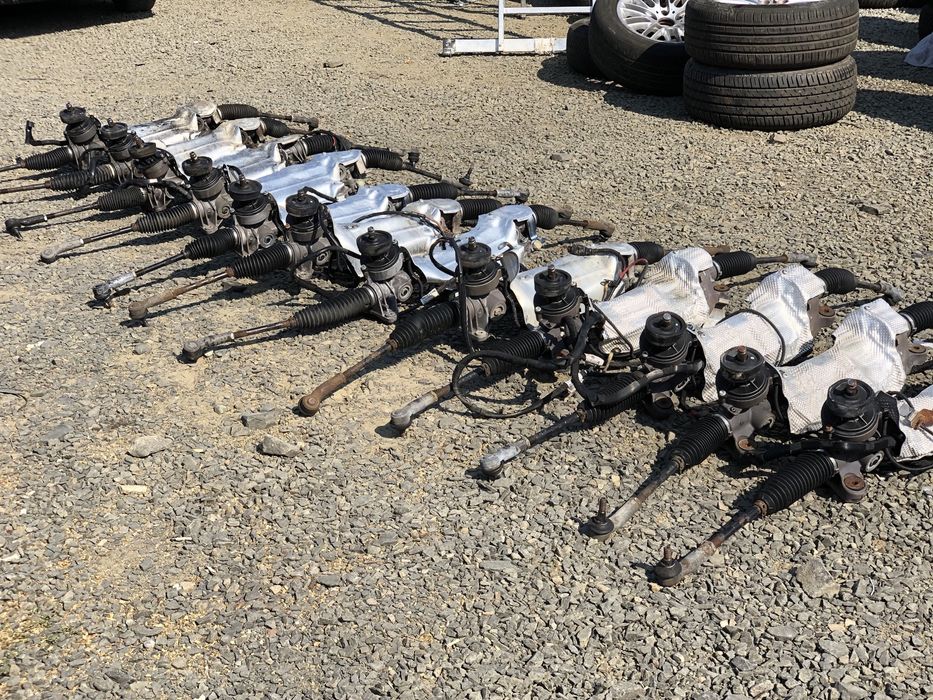 Рулевая рейка Пассат Б6 Шкода А5 Кадди 3 Тоуран рульова рейка Passat