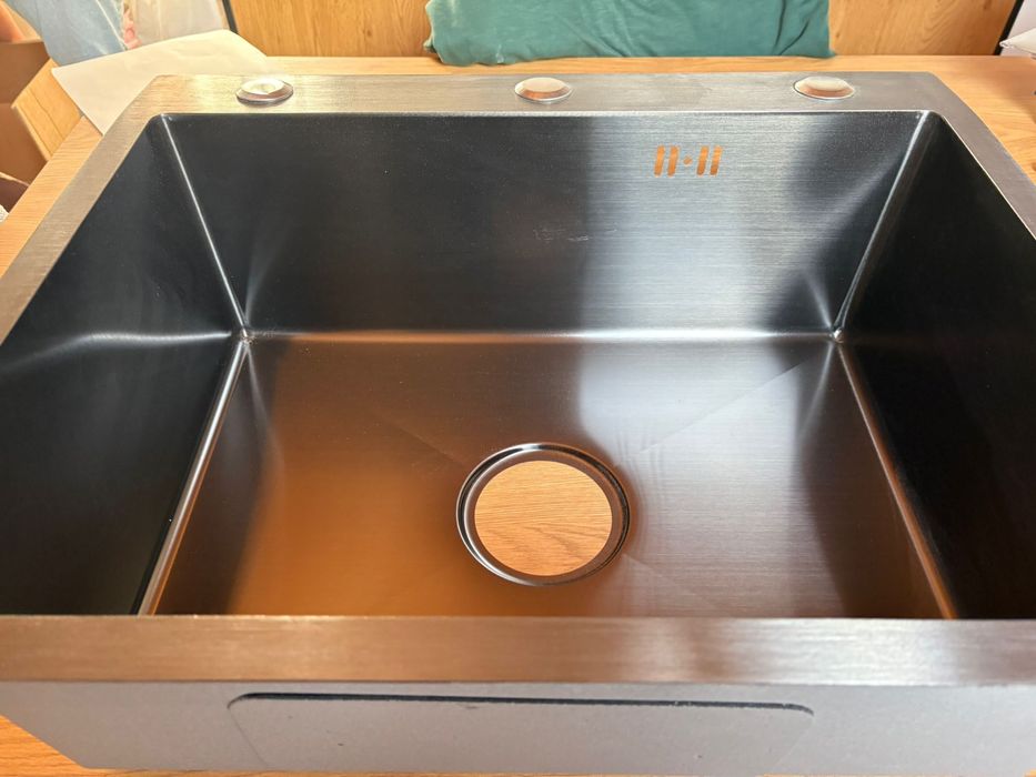 New Kitchen Sink453339103646853120