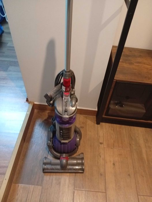 Sprzedam odkurzacz DYSON DC24