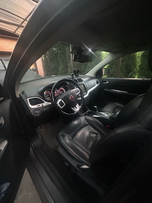 Прожам Fiat Freemont