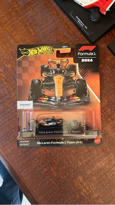 HotWheels Premium F1 McLaren