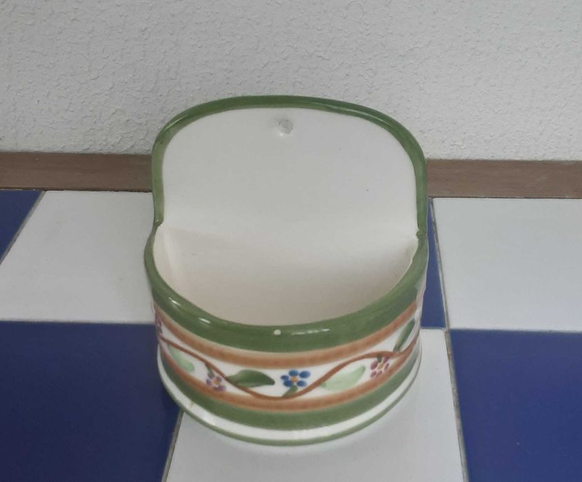 Saleiro - Suporte para Sal Grosso em Cerâmica