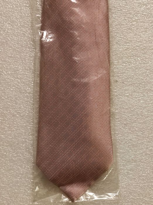 Gravata rosa NOVA