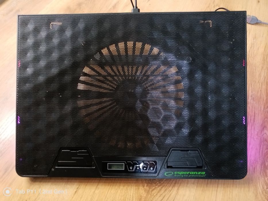 Podkładka chłodząca do laptopa Esperanza RGB cooling