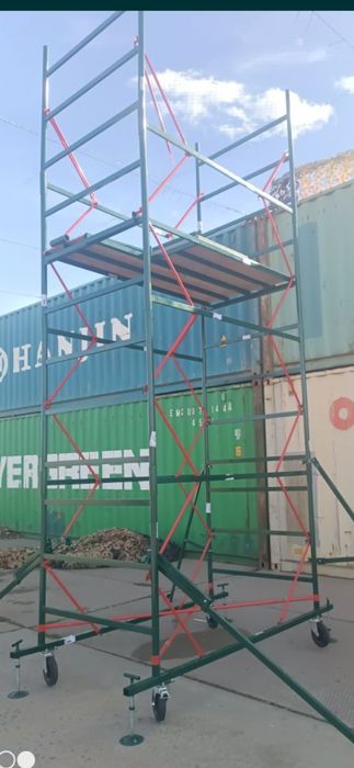 Аренда  строительные леса вышка тура передвижные высота  любая