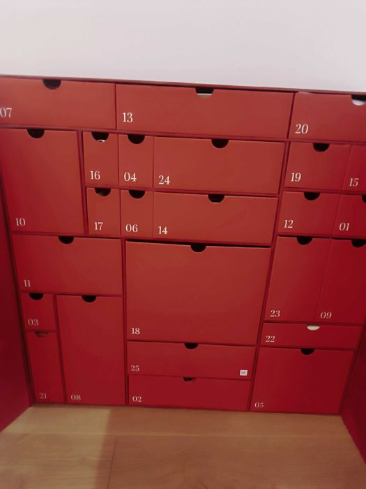 Kalendarz adwentowy look fantastic 2025