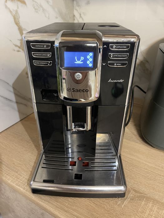 Кавоварка Saeco  lncanto