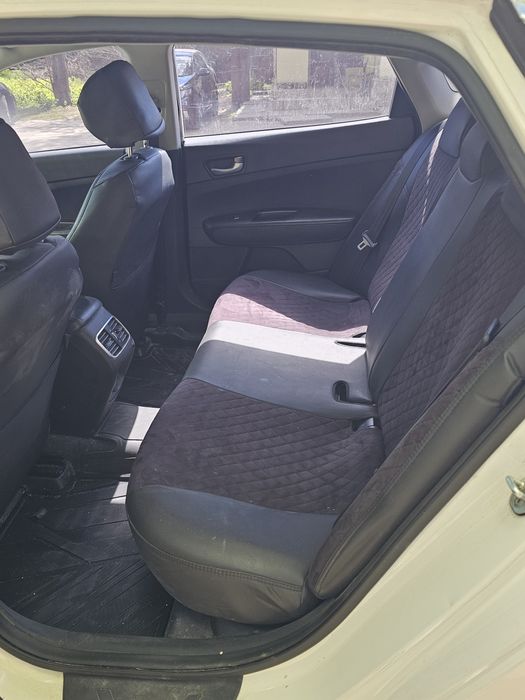 Kia    K5    2016