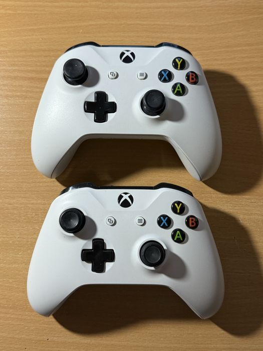 Xbox Controller геймпади