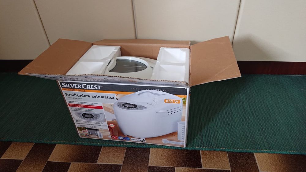 Máquina de fazer pão Silvercrest