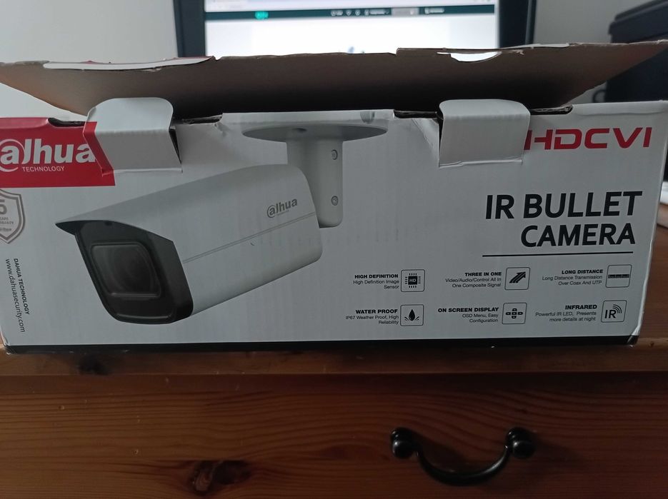 Dahua kamera HDCVI HFW2501TU-Z-A-27135-S2 MOTOZOOM