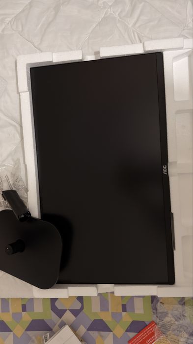 Vendo Monitor aoc 24”