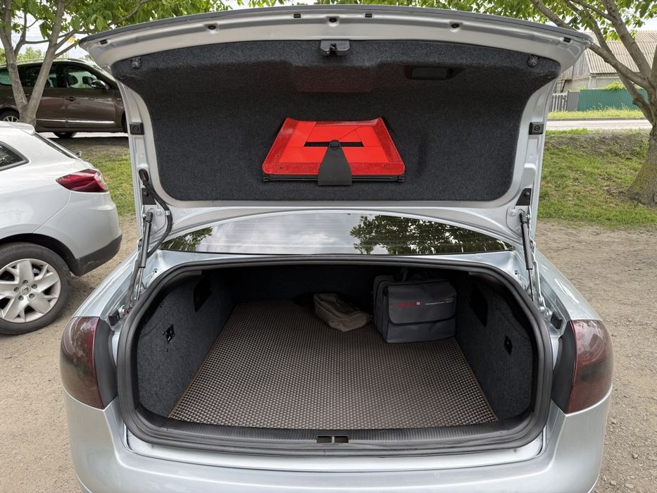 Продам Audi A6C5