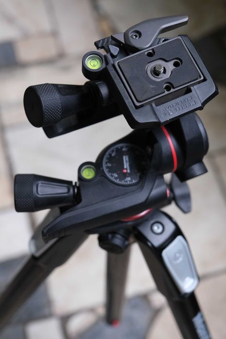 Tripé, Manfrotto 055 (tripod)