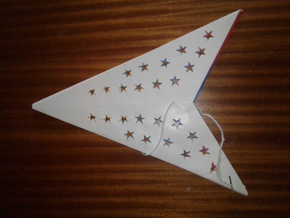 Estrela de papel nova (várias cores)