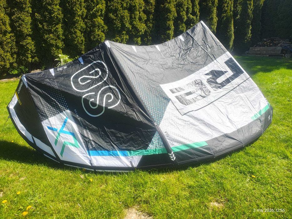 CORE xr8 8m kitesurfing latawiec - prawie nowy