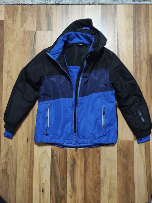Kurtka narciarska zimowa o rozm. 134/140