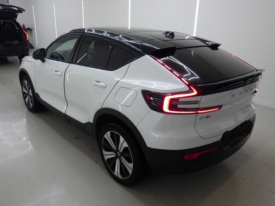 Volvo C40 75 KWH 409 CV Iva Dedutível