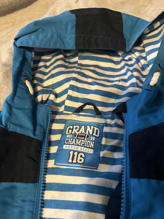 Kurtka wiatrówka 5 10 15 rozmiar 116