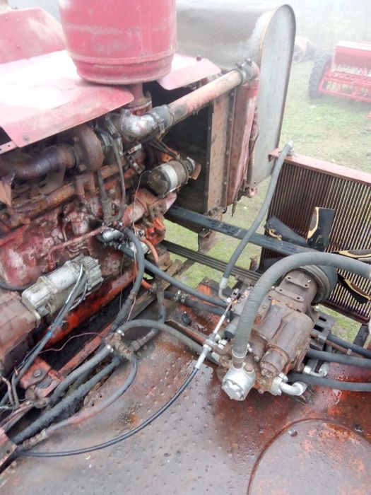 Продам Комбайн Нива