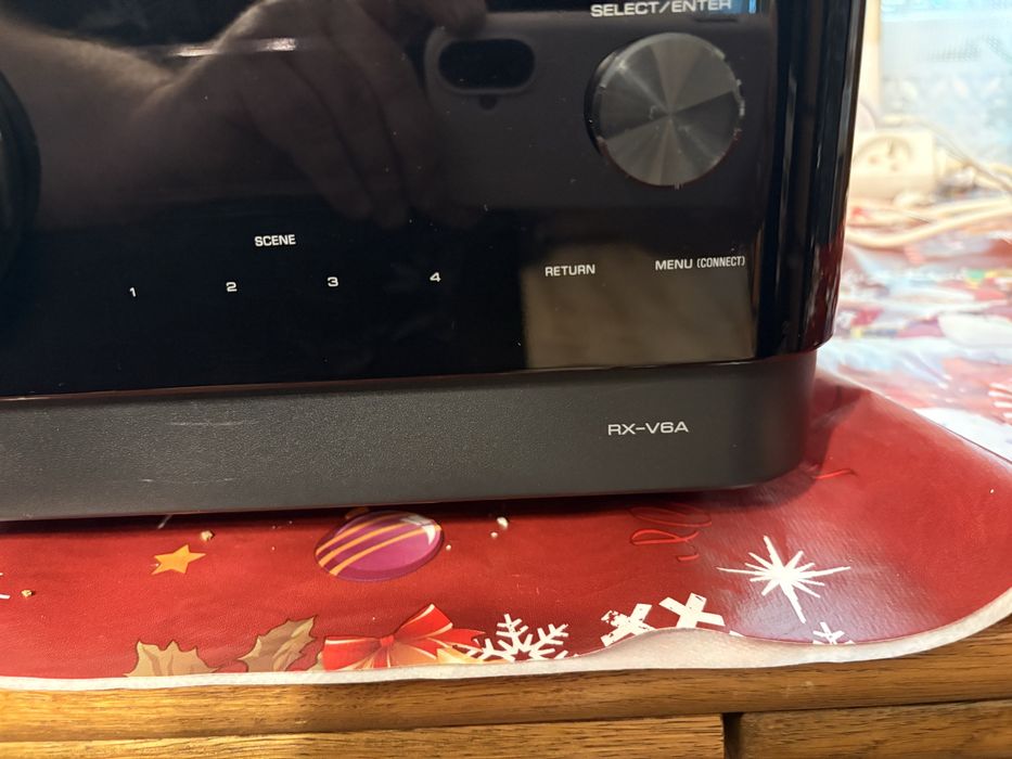 Amplituner 7.2 Yamaha RX-V6A MusicCast 8K Atmos | Stan BDB + Mik. YPAO + Pilot