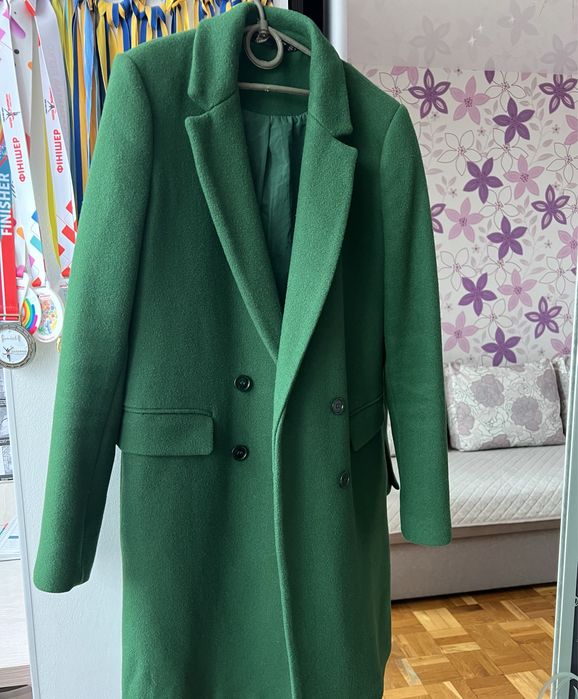 Пальто Zarа………..