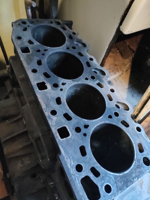 Блок циліндрів KIA Sorento 2.5crdi D4CB