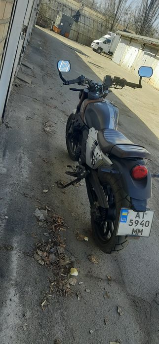 Мотоцкл Lifan KPM 200.