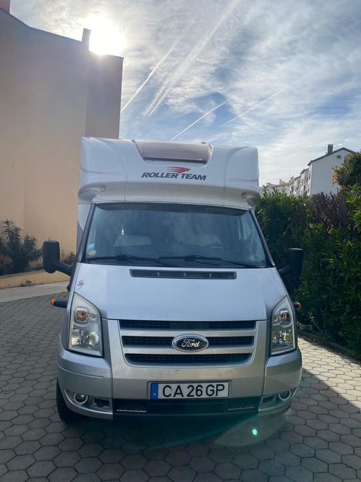 Autocaravana roller team Ford