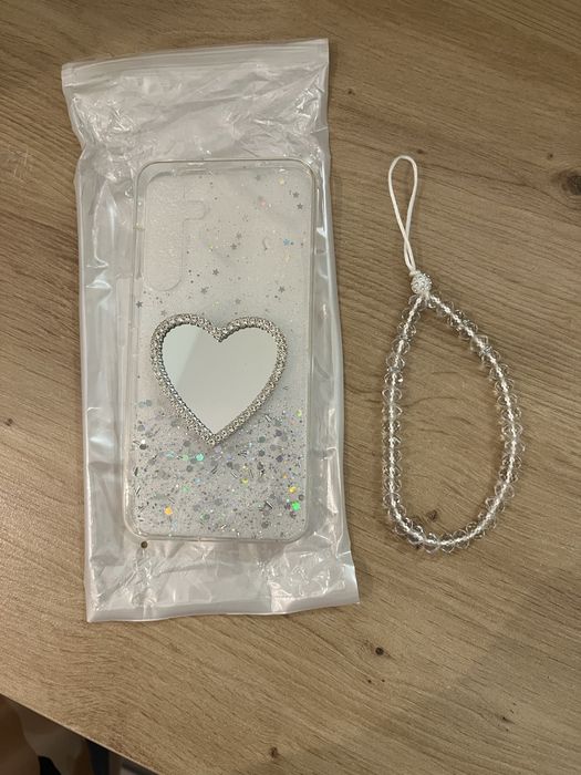 Etui na telefon Samsung S24 Plus wraz z zawieszką