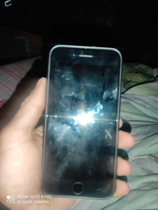 iPhone 7/128 продам