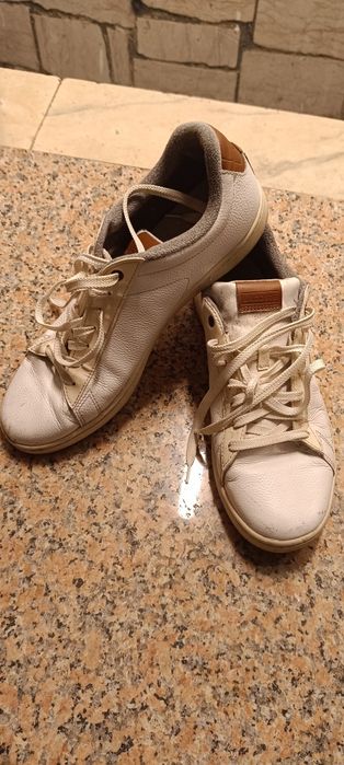 Tênis Lacoste brancos N°44,5