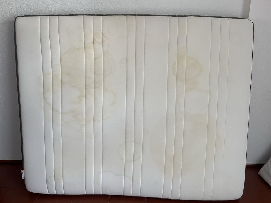 Colchão usado 160x200cm