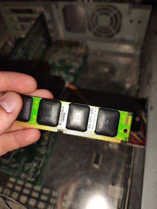 Комп'ютер Acer на Pentium 1