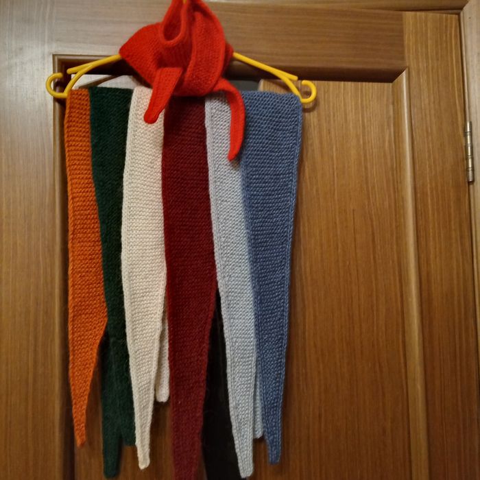 Вязаные шарфики "Софи"