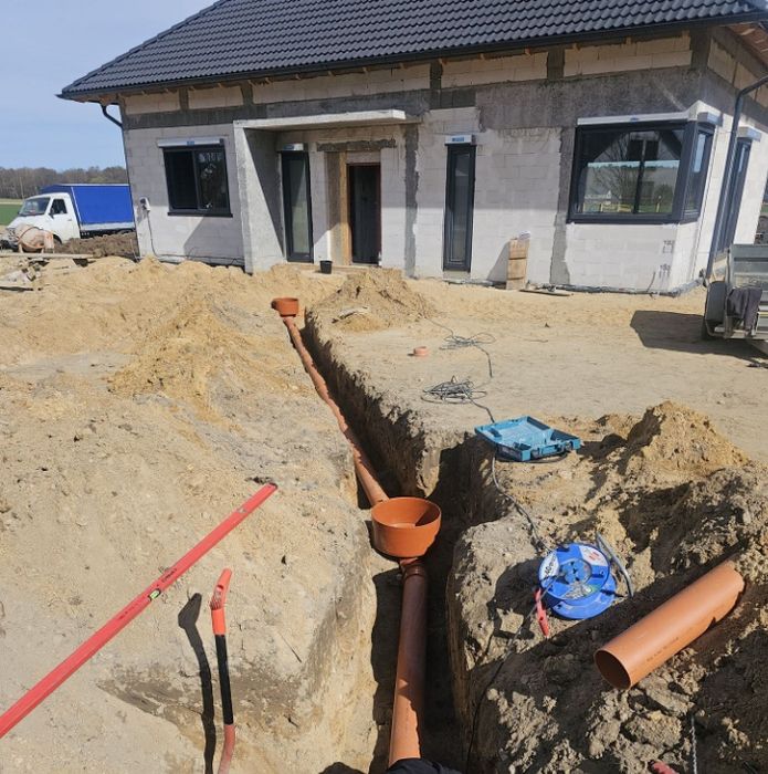 Usługi Minikoparka 2T Przyłącza Roboty ziemne