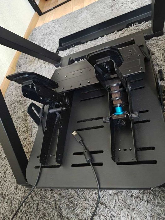Педалі для сімрейсингу Logitechg RS Pedals