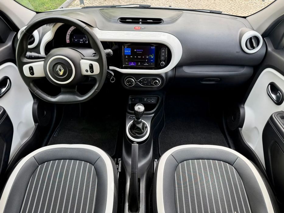 Renault Twingo 1.0 SCe Intens