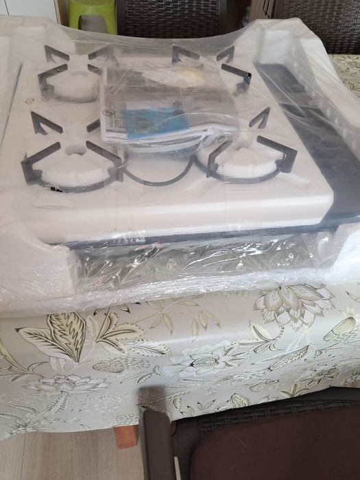 Vende-se placa de vidro com bocas a gaz