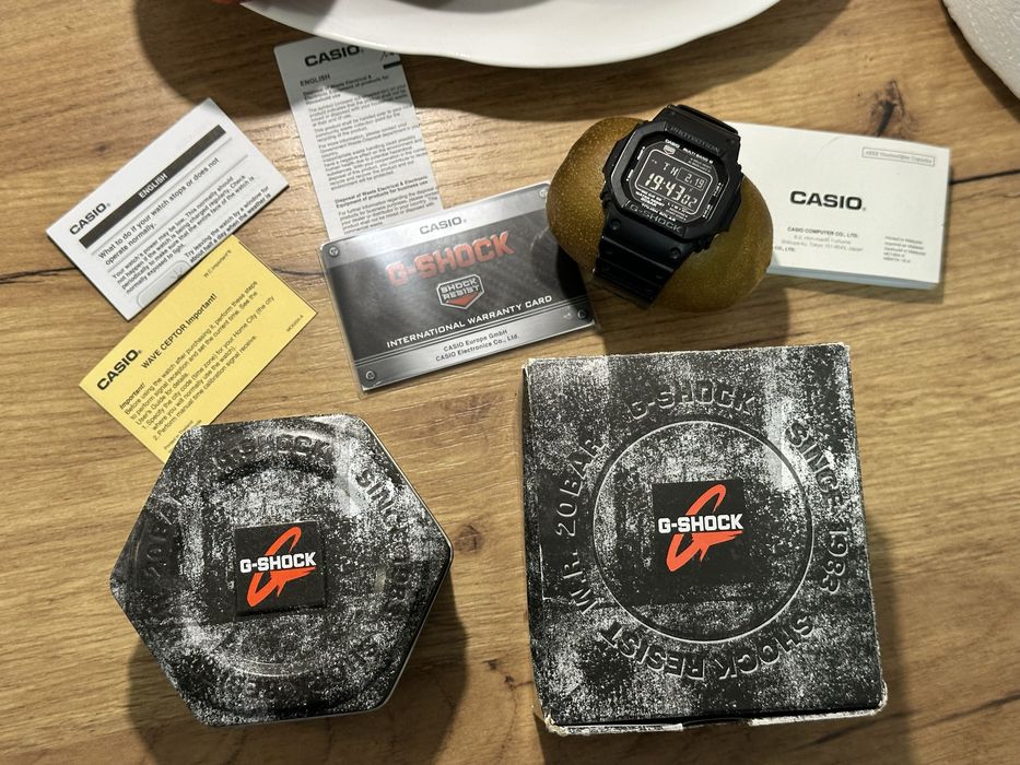 Casio G-Shock GW—M5610-1BER Solar Touch oraz Multiband 6