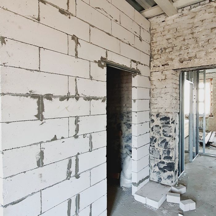 Двоповерхова квартира в центрі міста. Напроти екс-ДК Дробязко.