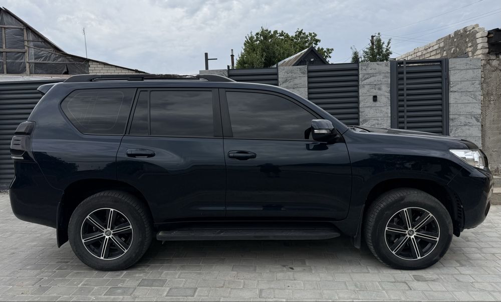 Toyota Land Cruiser Prado 2019 VIN JTEBU3FJ805086655 фото оголошення 4 з 4
