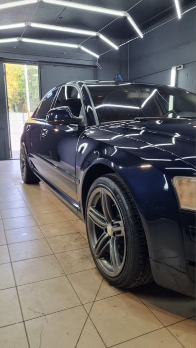 Ауді А8 рест ……..