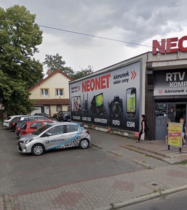 Wynajmę lolak handlowo -uslugowy w centrum miasta