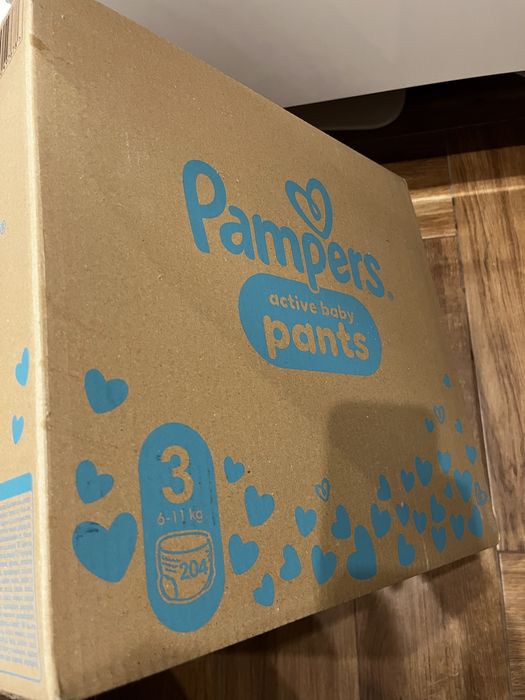 Pampers pants 204 szt rozmiar 3